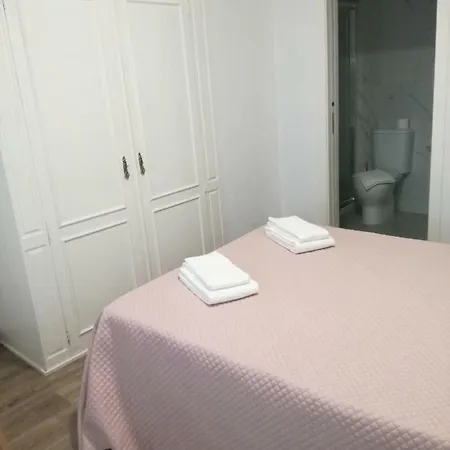 Guest house Baixinho Vila Praia de Ancora
