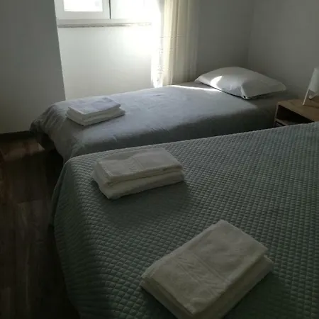 Guest house Baixinho *