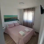 Baixinho 3*