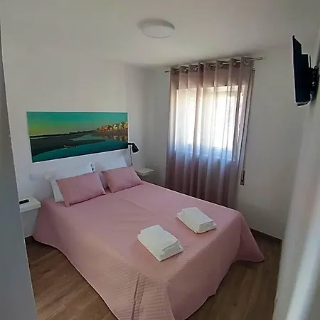 Baixinho 3*