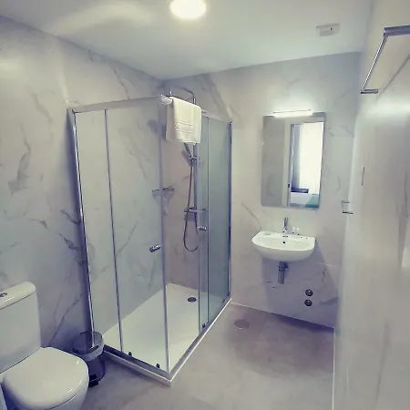 Baixinho Konukevi