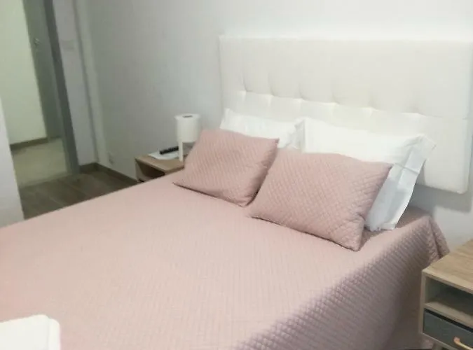 Baixinho Pensionat 3*